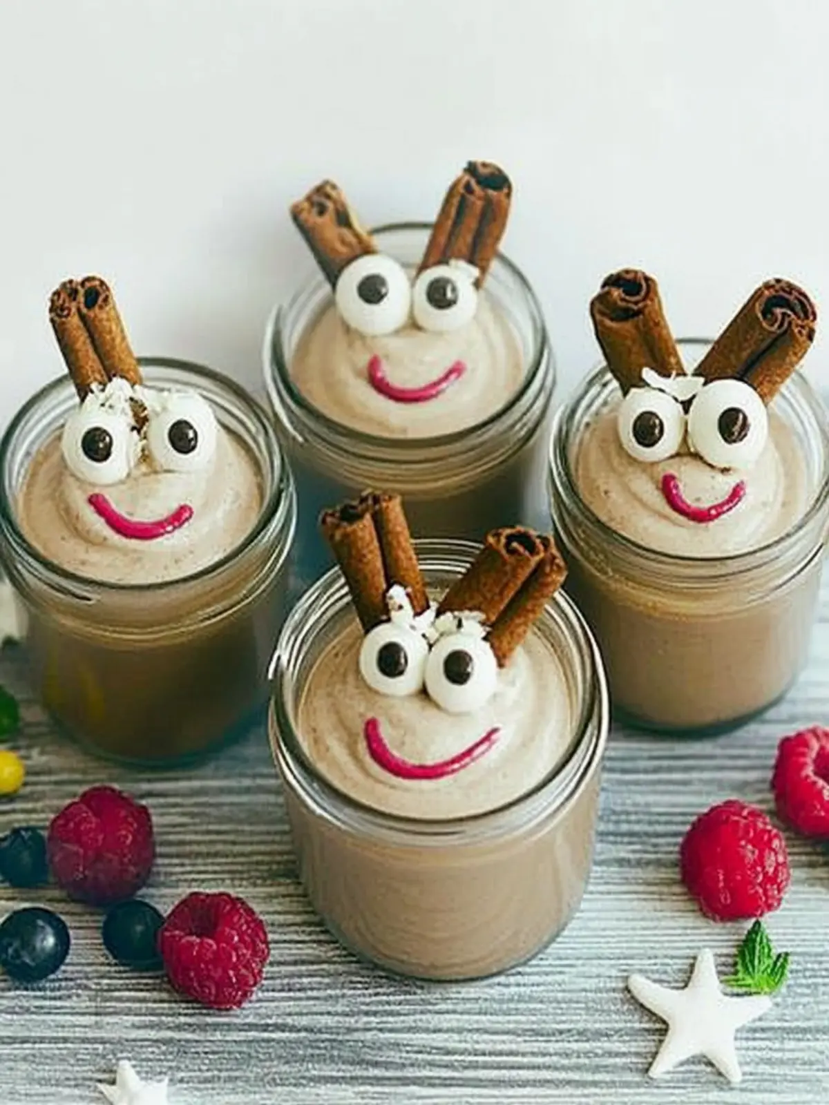 Weihnachtsdessert im Glas