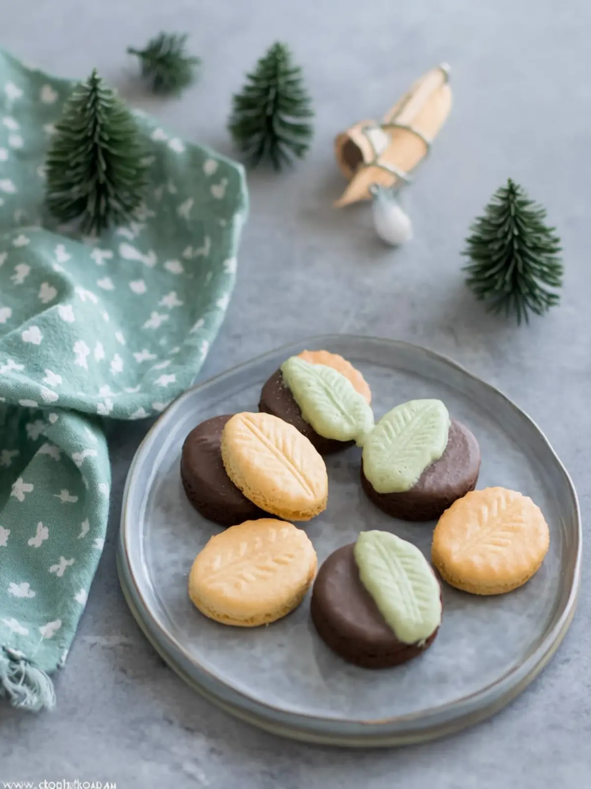 Haselnuss-Nougat-Plätzchen