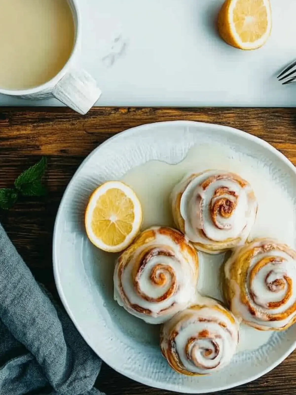 Zimtschnecken mit Frischkäse-Frosting