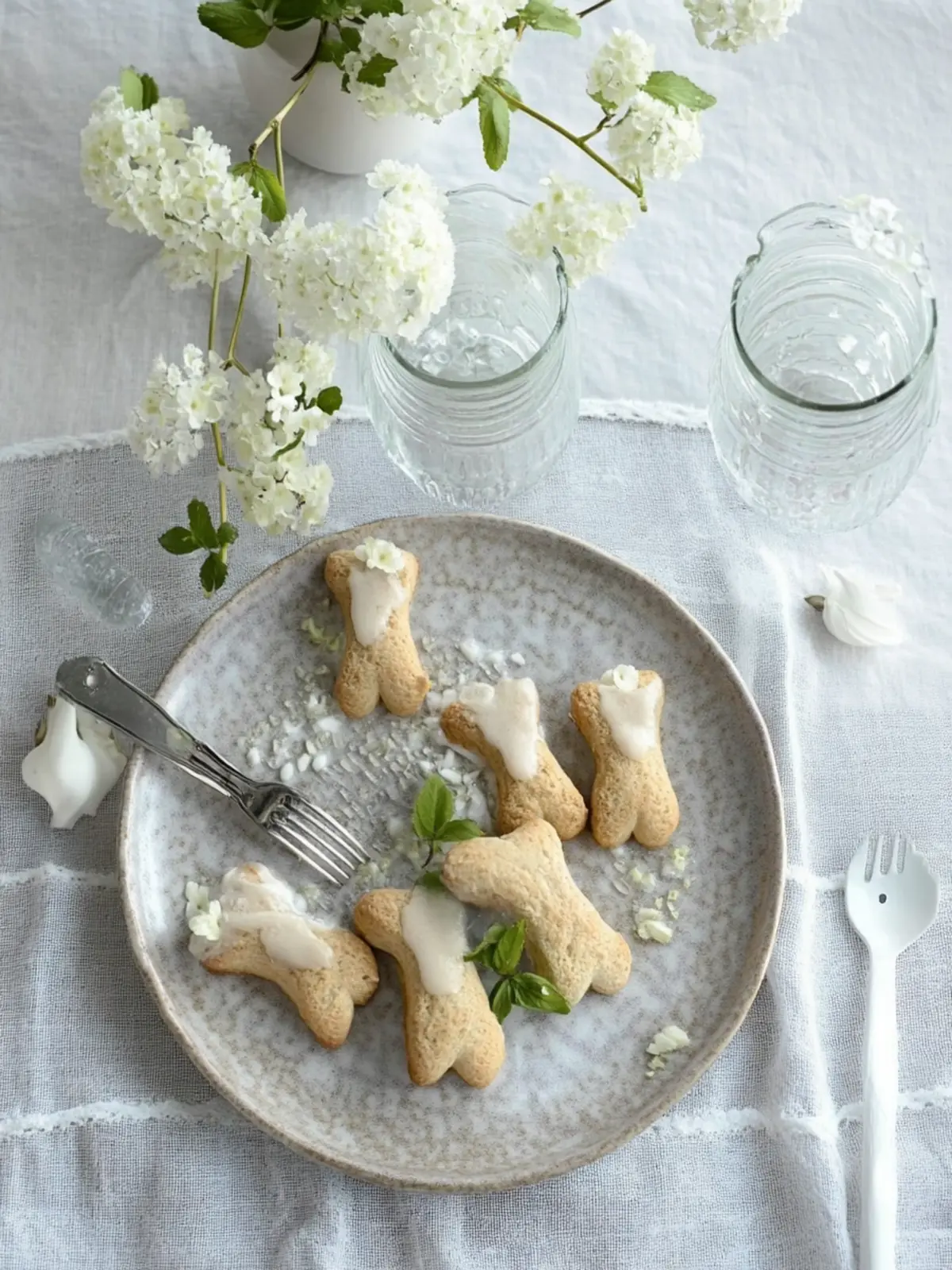 OSTERHÄSCHEN MIT GIOTTO-SCHWÄNZCHEN